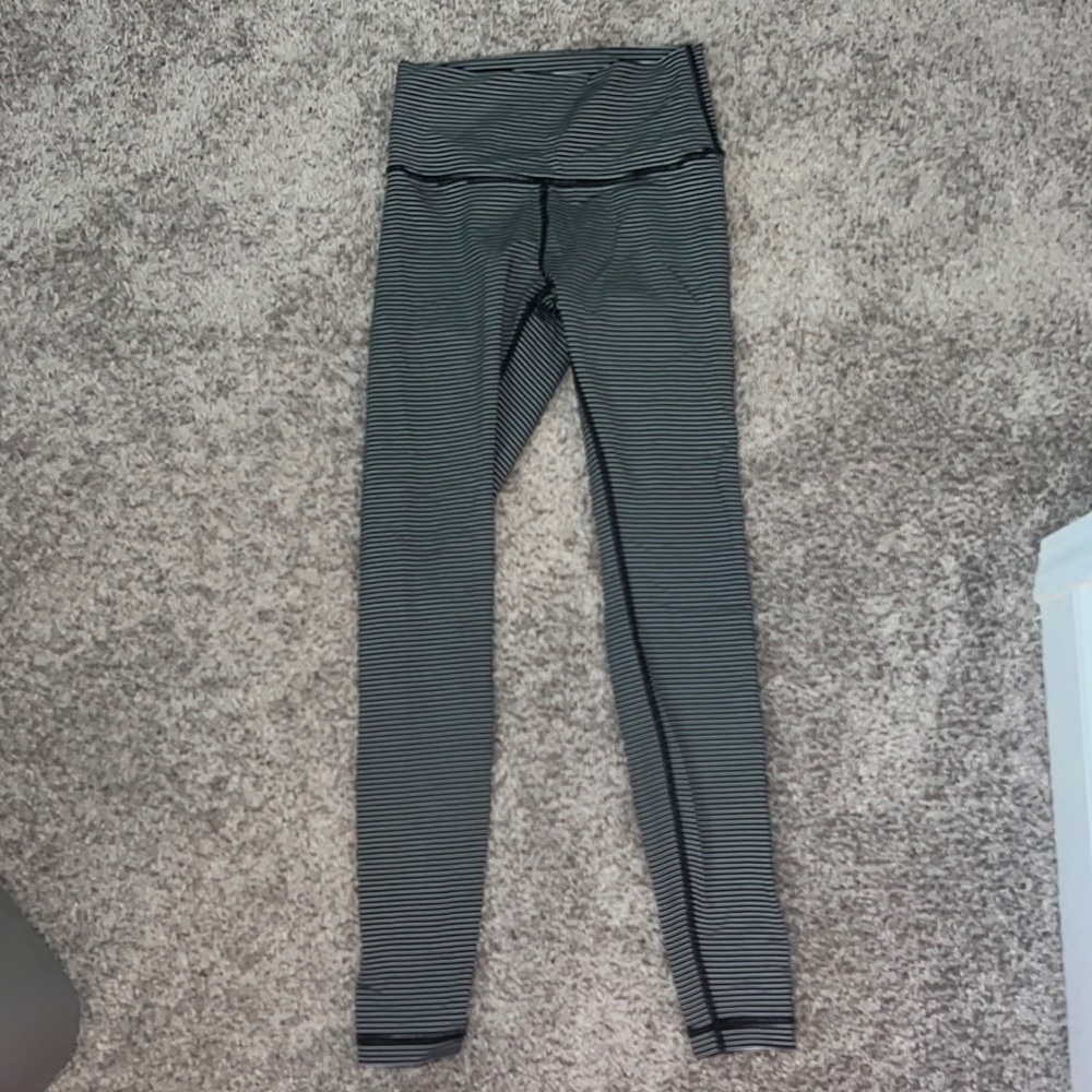 Lulu striped leggings